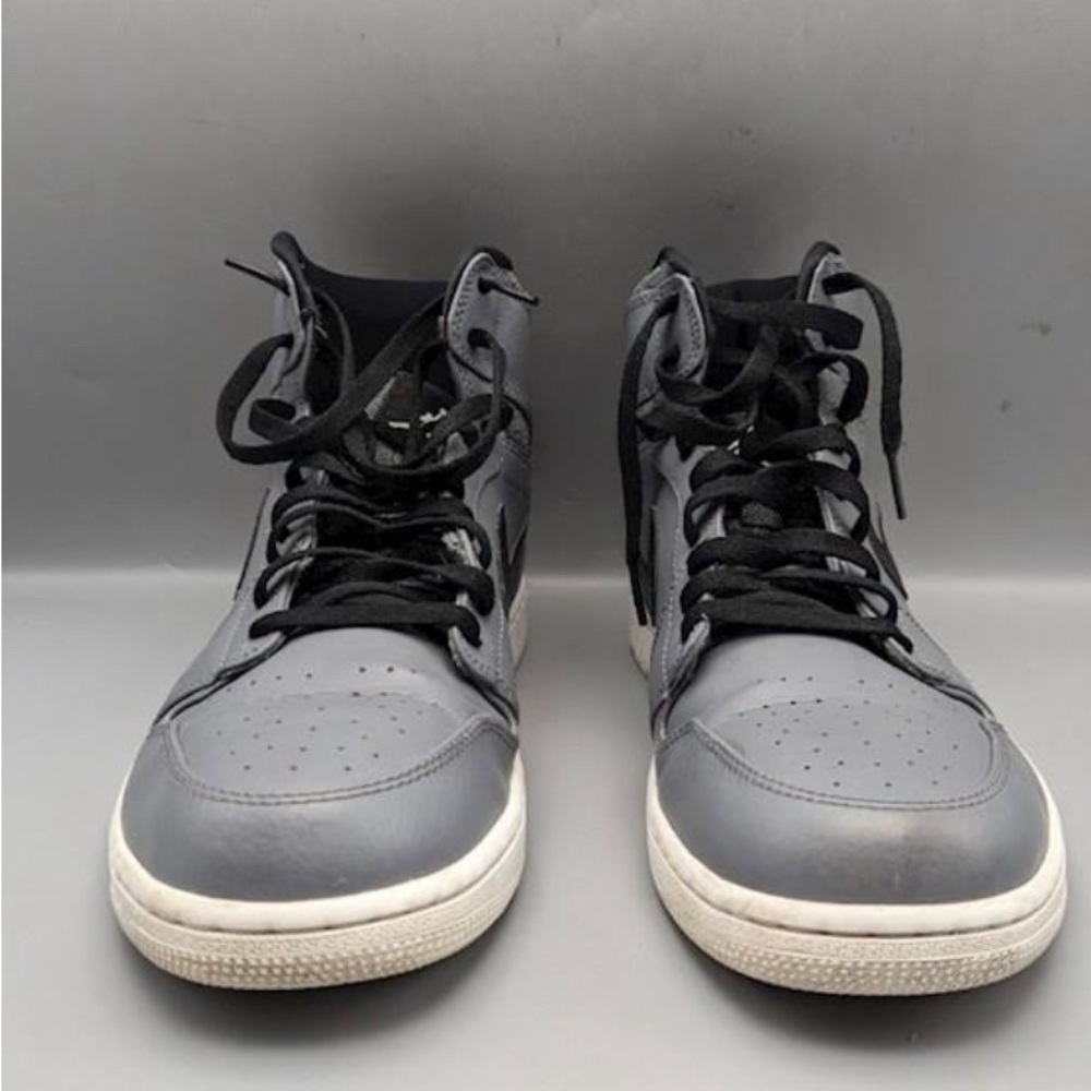 Nike Rare Air Jordan 1 Retro  Shoes Size 12 . Changeable Jordan Patches